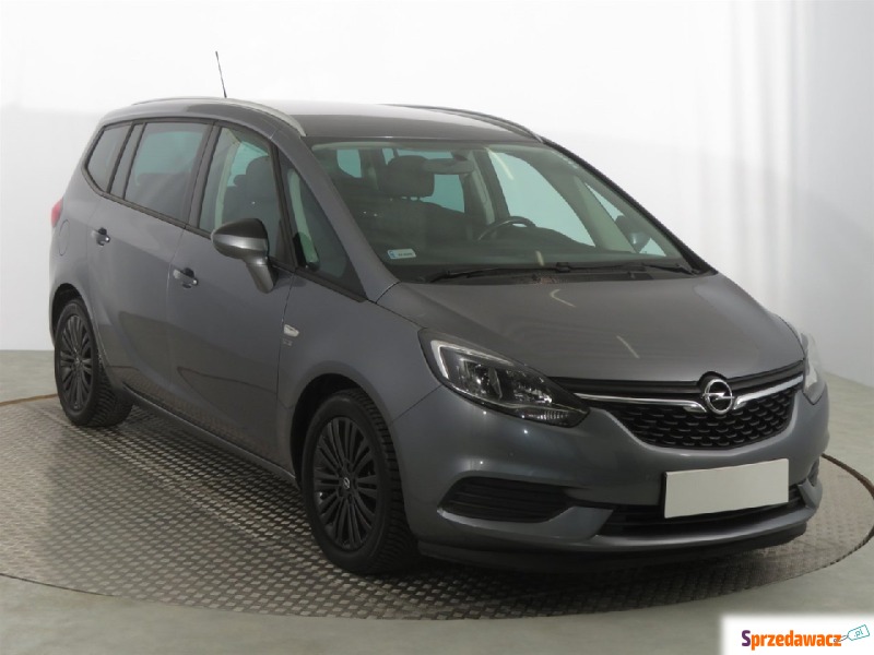 Opel Zafira  SUV 2019,  1.6 benzyna - Na sprzedaż za 65 039 zł - Katowice