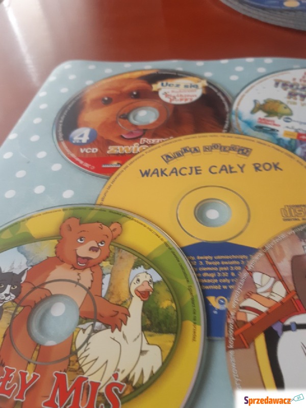 Zestaw bajek 20 płyt VCD, DVD plus etui - VCD - Włocławek