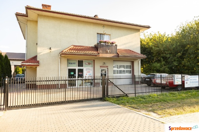 Sprzedam dom Lublin -  jednopiętrowy,  pow.  300 m2,  działka:   500 m2