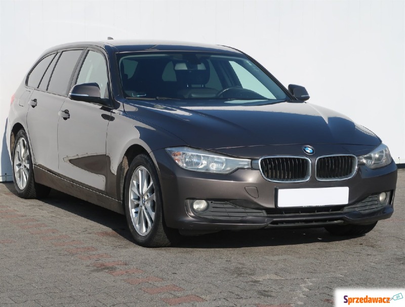BMW Seria 3  Kombi 2013,  2.0 diesel - Na sprzedaż za 41 999 zł - Bielany Wrocławskie