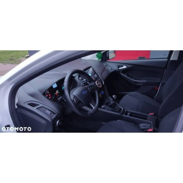 Ford Focus  Hatchback 2016,  1.0 benzyna - Na sprzedaż za 34 900 zł - Chełmce - zdjęcie 11