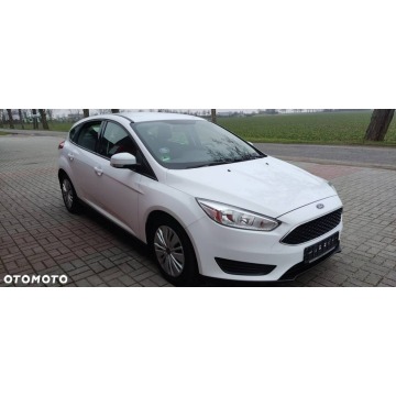 Ford Focus  Hatchback 2016,  1.0 benzyna - Na sprzedaż za 34 900 zł - Chełmce - zdjęcie 10
