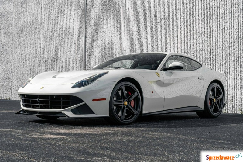 Ferrari   Coupe/Sportowy 2015,  6.3 benzyna - Na sprzedaż za 921 270 zł - Katowice