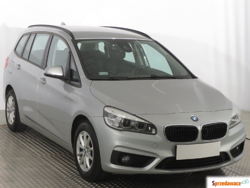 BMW Seria 2  SUV 2017,  1.5 benzyna - Na sprzedaż za 59 999 zł - Katowice