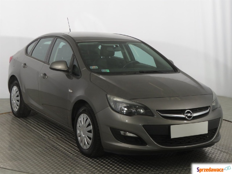 Opel Astra  Liftback 2016,  1.4 benzyna - Na sprzedaż za 25 999 zł - Katowice