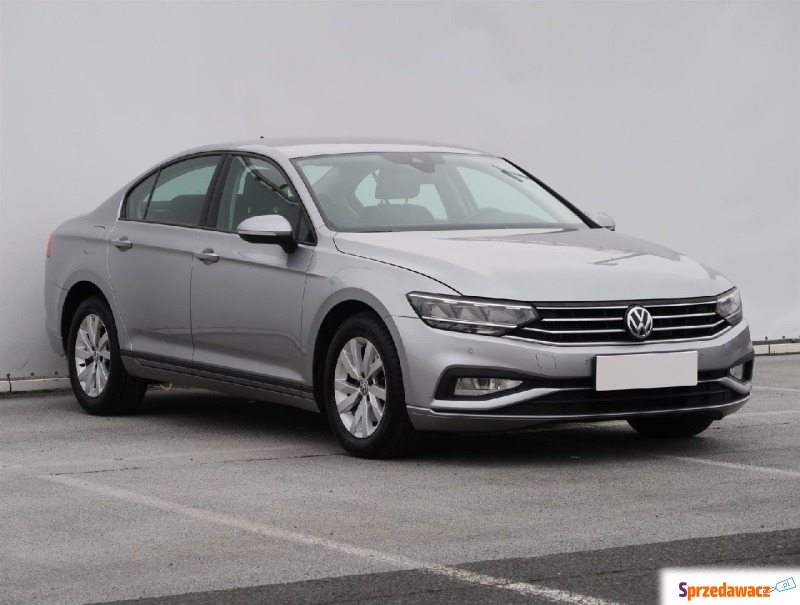 Volkswagen Passat  Liftback 2020,  1.5 benzyna - Na sprzedaż za 74 999 zł - Lublin