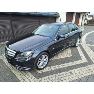 Mercedes - Benz C-klasa  Sedan/Limuzyna 2012,  1.8 benzyna - Na sprzedaż za 54 900 zł - Mysłowice - zdjęcie 2
