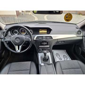 Mercedes - Benz C-klasa  Sedan/Limuzyna 2012,  1.8 benzyna - Na sprzedaż za 54 900 zł - Mysłowice - zdjęcie 5