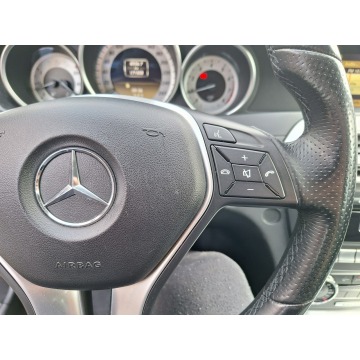Mercedes - Benz C-klasa  Sedan/Limuzyna 2012,  1.8 benzyna - Na sprzedaż za 54 900 zł - Mysłowice - zdjęcie 8