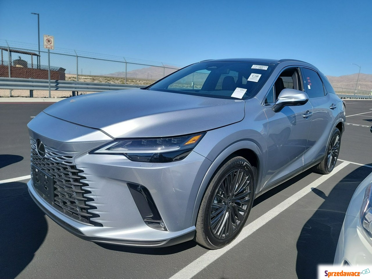 Lexus RX 2024