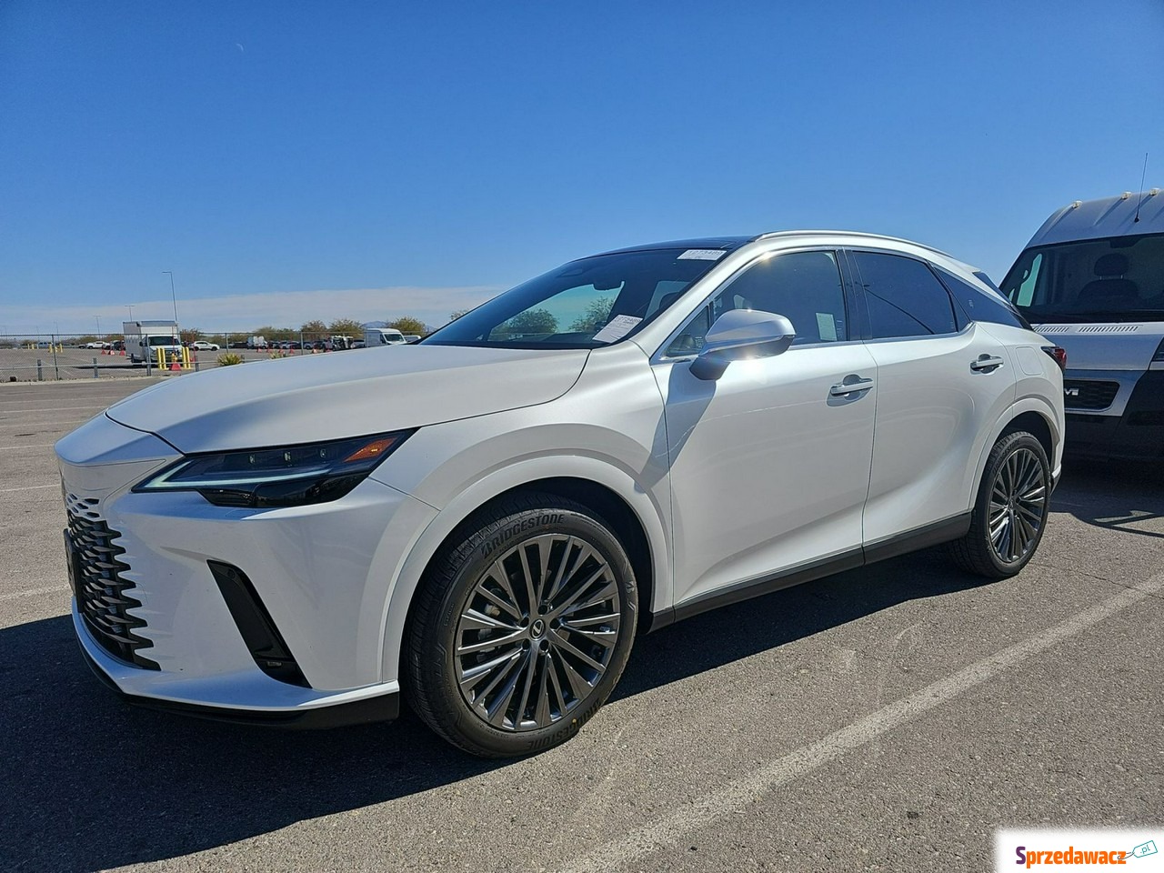 Lexus RX 2024