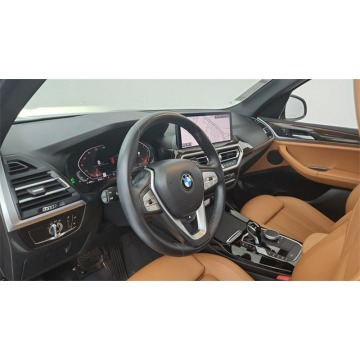 BMW X3  SUV 2023,  2.0 benzyna, automat - Na sprzedaż za 207 870 zł - Katowice - zdjęcie 9