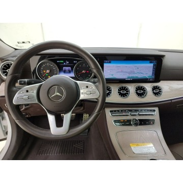 Mercedes - Benz CLS-klasa  Coupe/Sportowy 2019,  3.0 benzyna, automat - Na sprzedaż za 198 030 zł - Katowice - zdjęcie 10