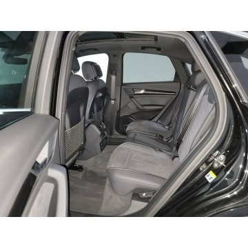Audi SQ5  SUV 2021,  3.0 benzyna, automat - Na sprzedaż za 175 890 zł - Katowice - zdjęcie 9