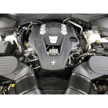 Maserati Levante  SUV 2020,  3.0 hybryda, automat - Na sprzedaż za 170 970 zł - Katowice - zdjęcie 10