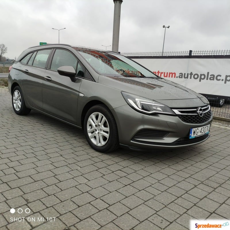 Opel Astra 2018,  1.6 diesel - Na sprzedaż za 46 800 zł - Lipówki