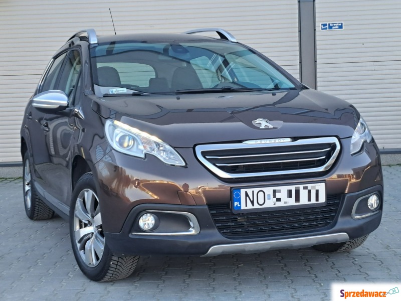 Peugeot 2008  Hatchback 2013,  1.2 benzyna - Na sprzedaż za 36 900 zł - Olsztyn