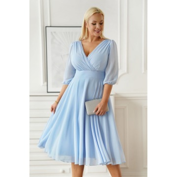 Błękitna szyfonowa sukienka z odcięciem w talii i podwójnym dekoltem - Adrianna - PREMIUM