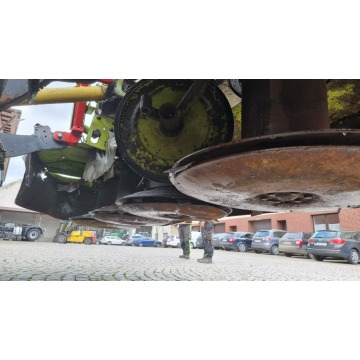Kosiarka Claas 270 talerzowa - Pojazdy specjalistyczne - Głogówek - zdjęcie 5