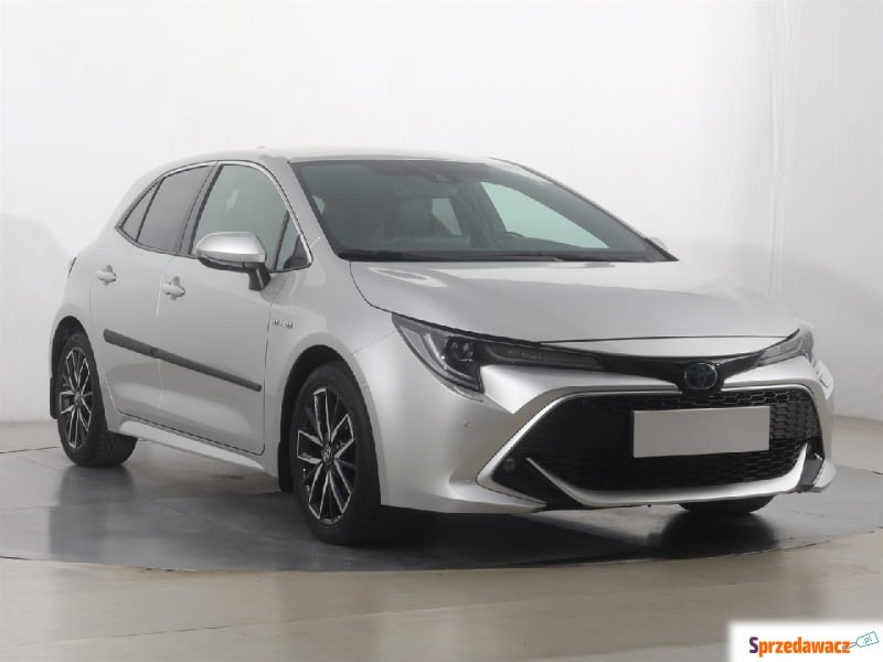 Toyota Corolla  Hatchback 2021,  2.0 benzyna - Na sprzedaż za 88 617 zł - Katowice