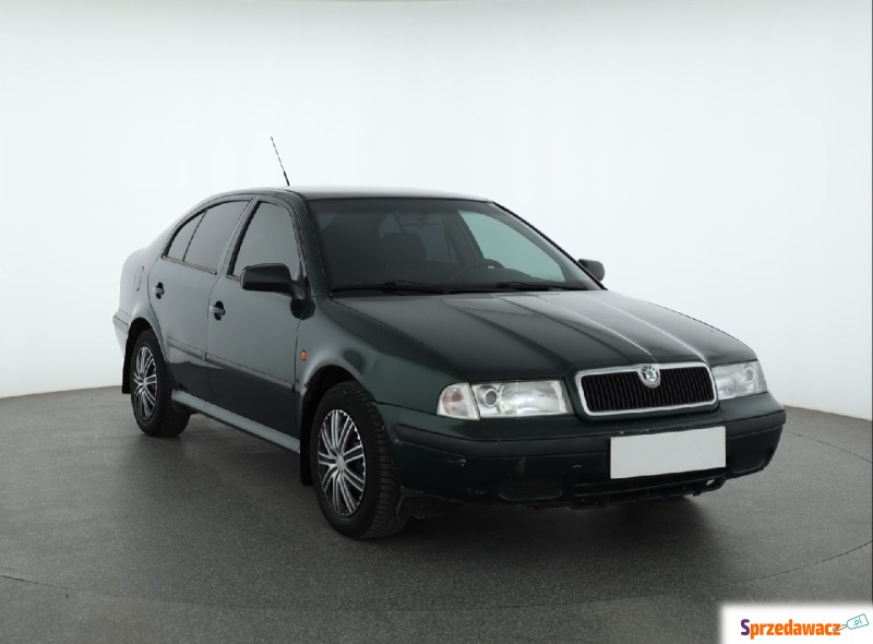 Skoda Octavia  Hatchback 1999,  1.6 benzyna+LPG - Na sprzedaż za 5 999,00 zł - Piaseczno