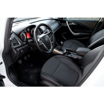 Opel Astra 2012,  1.7 diesel - Na sprzedaż za 23 900 zł - Dojazdów - zdjęcie 7