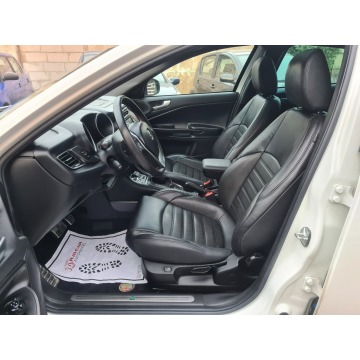 Alfa Romeo Giulietta  Hatchback 2015,  1.4 benzyna, automat - Na sprzedaż za 58 900 zł - Świebodzin - zdjęcie 9