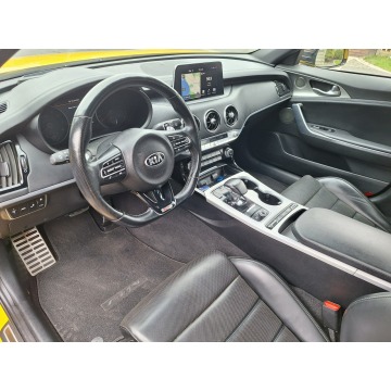 Kia Stinger  Liftback 2018,  3.3 benzyna, automat - Na sprzedaż za 148 000 zł - Mysłowice - zdjęcie 6