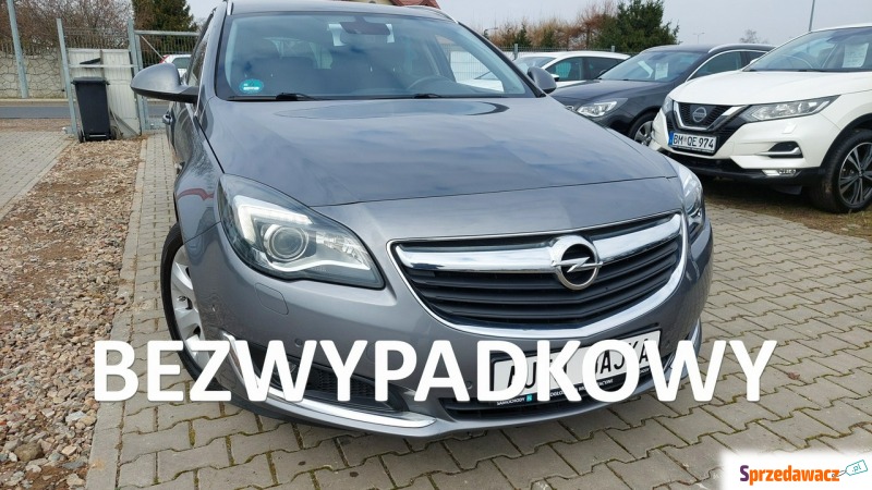 Opel Insignia 2016,  2.0 diesel - Na sprzedaż za 46 900 zł - Gniezno