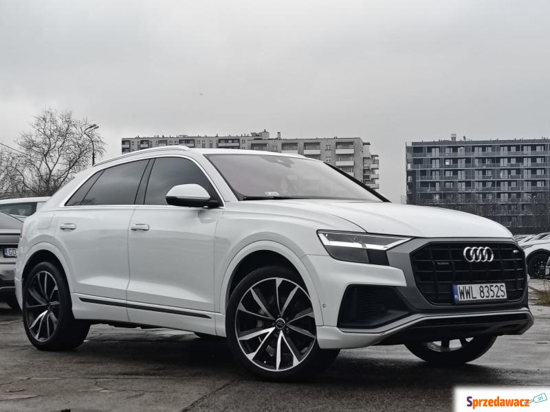 Audi Q8  Terenowy 2019,  3.0 benzyna - Na sprzedaż za 249 900 zł - Warszawa