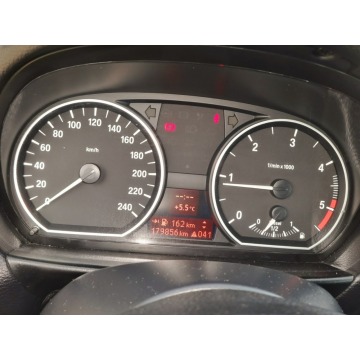 BMW Seria 1  Hatchback 2007,  2.0 diesel - Na sprzedaż za 13 800 zł - Nowy Sącz - zdjęcie 10