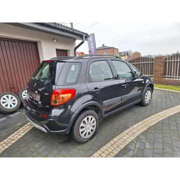 Suzuki SX4  Hatchback 2011,  1.6 benzyna - Na sprzedaż za 32 900 zł - Mysłowice - zdjęcie 5