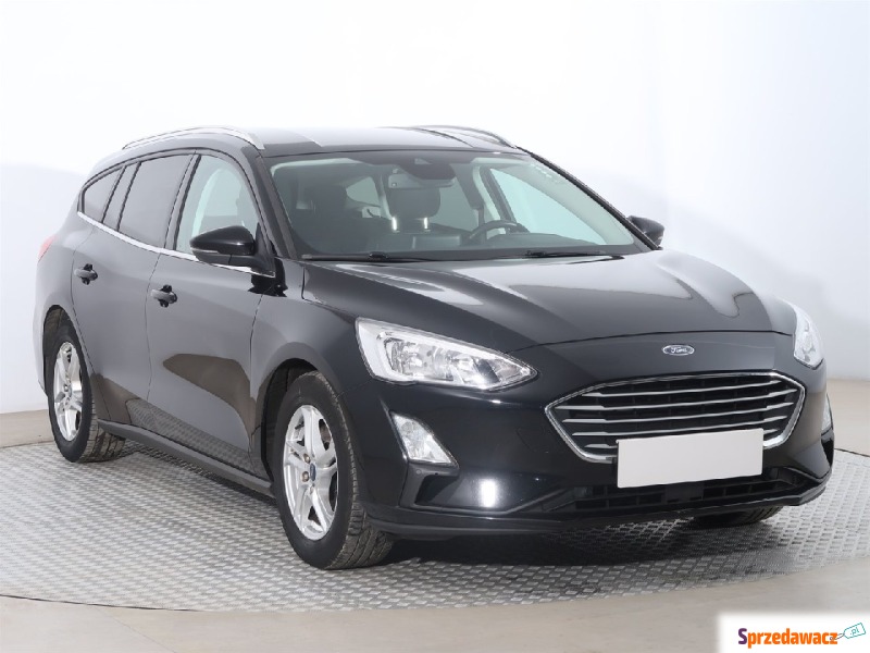 Ford Focus  Kombi 2018,  1.0 benzyna - Na sprzedaż za 47 153 zł - Piaseczno