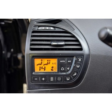 Citroen C4 Grand Picasso  Minivan/Van 2011,  1.6 benzyna - Na sprzedaż za 20 900 zł - Kraków - zdjęcie 6