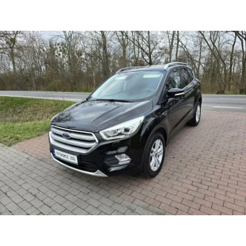 Ford Kuga MK2 1,5 benzynka z bardzo niskim przebiegiem 50 tys km !!!