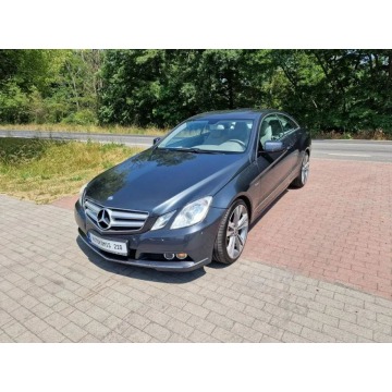 Mercedes E220 Coupe 2,2 CDI 170 KM oryginalny przebieg 226 tys km !!!