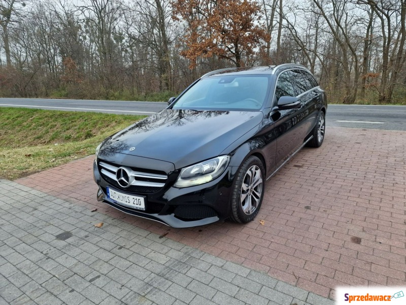 Mercedes - Benz C-klasa 2018,  1.6 diesel - Na sprzedaż za 99 900 zł - Cielcza
