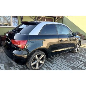 Audi A1  Hatchback 2010,  1.4 benzyna, automat - Na sprzedaż za 17 999 zł - Pleszew - zdjęcie 9