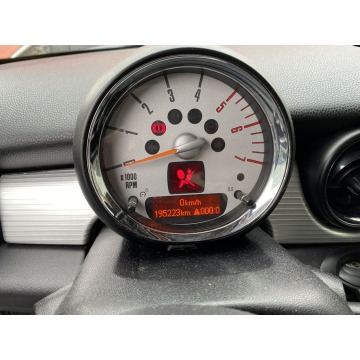 Mini Cooper  Hatchback 2011,  1.6 diesel - Na sprzedaż za 8 999,00 zł - Pleszew - zdjęcie 9