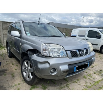 Nissan X-Trail  SUV 2006,  2.2 diesel - Na sprzedaż za 6 999,00 zł - Pleszew - zdjęcie 9