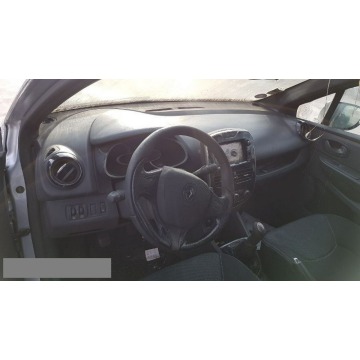 Renault Clio  Hatchback 2014,  1.2 benzyna - Na sprzedaż za 9 999,00 zł - Pleszew - zdjęcie 10