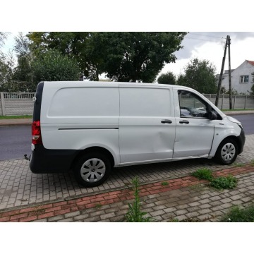 Mercedes - Benz Vito 2018,  2.2 diesel, automat - Na sprzedaż za 39 999 zł - Pleszew - zdjęcie 9