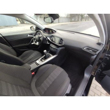 Peugeot 308 2016,  1.6 diesel - Na sprzedaż za 17 999 zł - Pleszew - zdjęcie 10