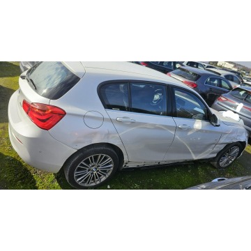 BMW Seria 1  Hatchback 2018,  2.0 diesel, automat - Na sprzedaż za 36 999 zł - Pleszew - zdjęcie 8