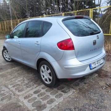 Seat Altea  Hatchback 2004,  1.9 diesel - Na sprzedaż za 6 900,00 zł - Toruń - zdjęcie 2