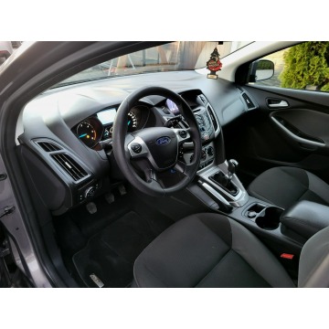 Ford Focus  Hatchback 2013,  1.6 diesel - Na sprzedaż za 25 900 zł - Jatutów - zdjęcie 9