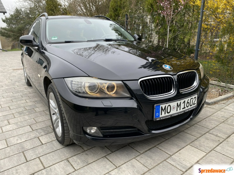 BMW Seria 3 2009,  2.0 benzyna - Na sprzedaż za 24 900 zł - Poznań
