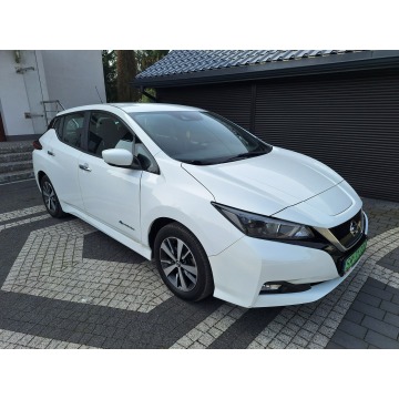 Nissan Leaf  Hatchback 2018 elektryczny, automat - Na sprzedaż za 68 500 zł - Mysłowice - zdjęcie 3