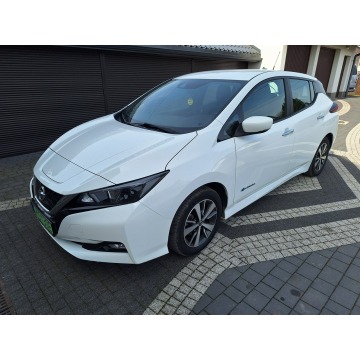 Nissan Leaf  Hatchback 2018 elektryczny, automat - Na sprzedaż za 68 500 zł - Mysłowice - zdjęcie 2