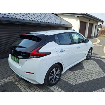 Nissan Leaf  Hatchback 2018 elektryczny, automat - Na sprzedaż za 68 500 zł - Mysłowice - zdjęcie 5